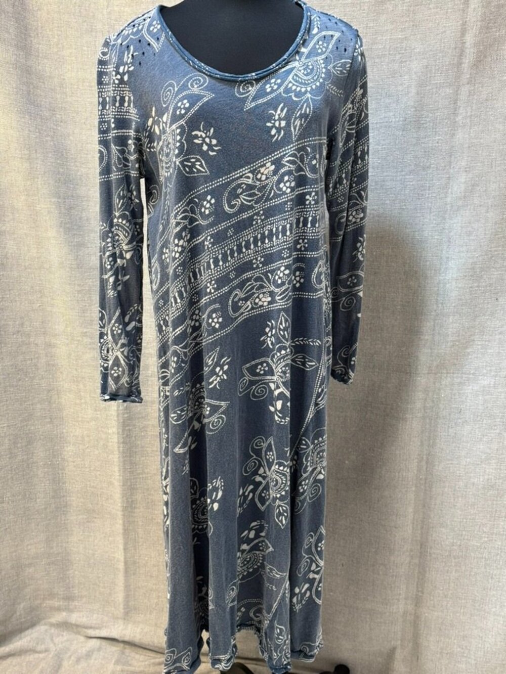 Magnolia Pearl Paisley Bandana Print Tee Dress, Blue & White OS